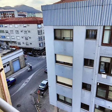 Piso En Avenida De Bueu アパート