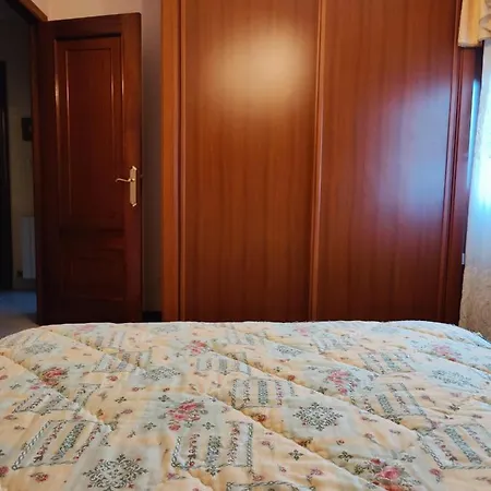 Piso En Avenida De Bueu アパート *