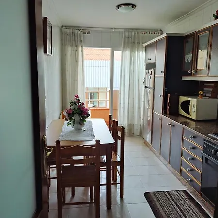 Piso En Avenida De Bueu カンガス・デ・モラソ