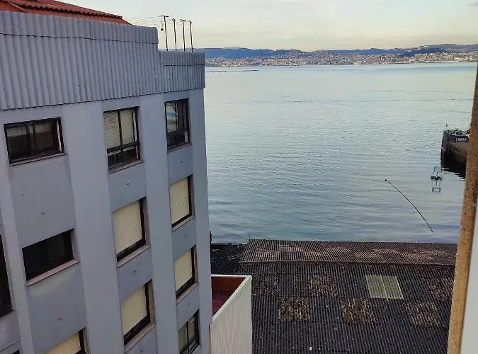 Piso En Avenida De Bueu Appartement